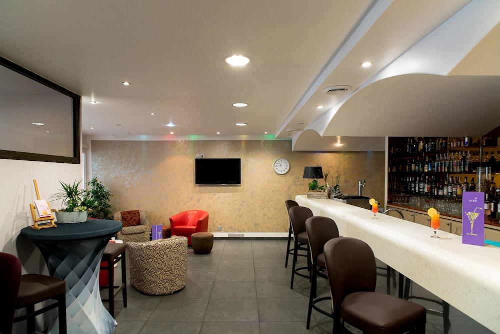 Ariane Hotel 3*