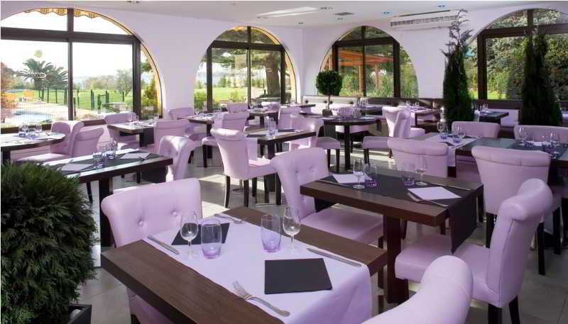 Hotel Ariane Fos Sur 3*