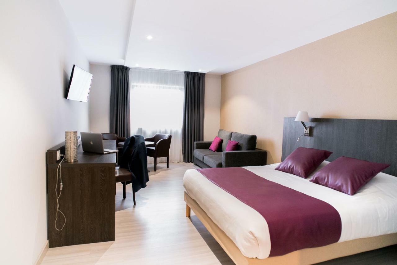 Ariane Hotel